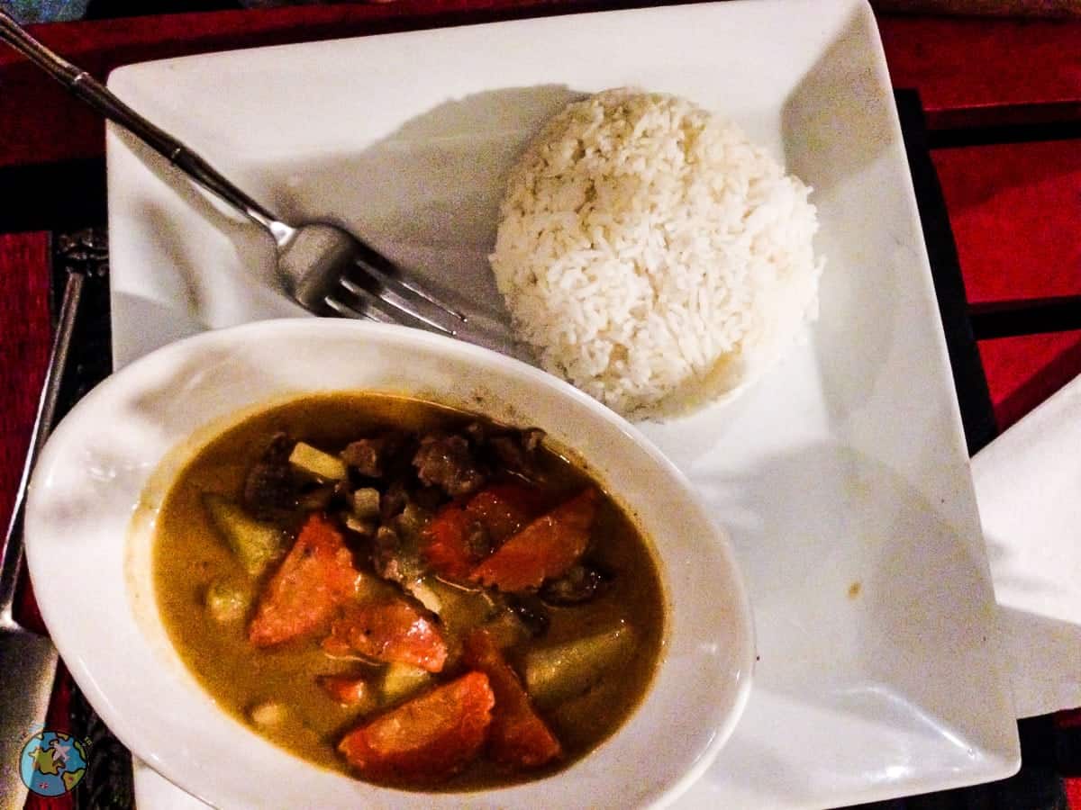 Massaman Curry prato tipico da tailandia o que comer
