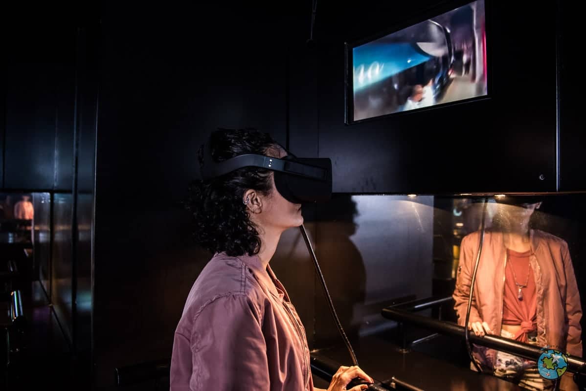 Óculos de realidade virtual no Museu da CBF do Rio